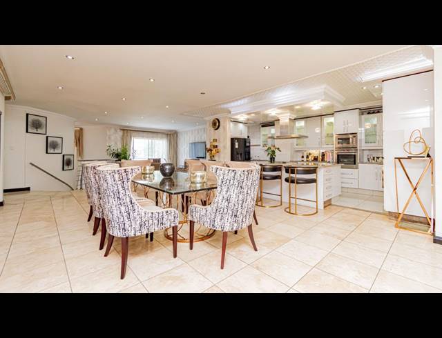 4 BEDROOM FREEHOLD FOR SALE IN MEYERSDAL